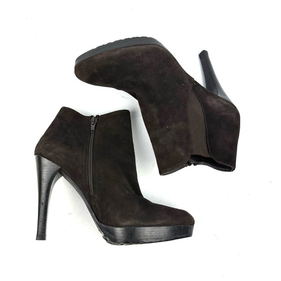 Stuart Weitzman Heeled Bootie 9.5 Brown Suede Ankle Boot Womens - Picture 6 of 10